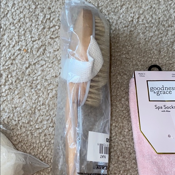 NWT set. Spa bundle by Goodness & Grace - Picture 4 of 7